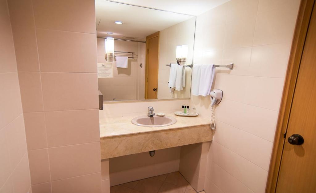 The Zon All Suites Residences On The Park 吉隆坡 外观 照片